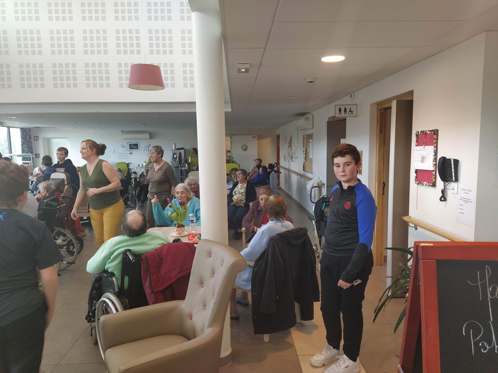 Visite des 5C à l'EHPAD Collège SaintExupéry